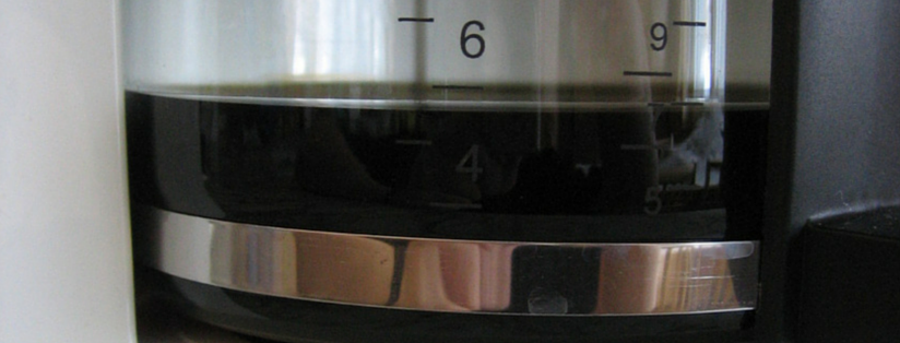 close up of coffee in glass coffee pot